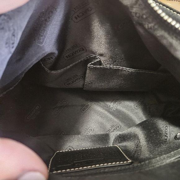 Coach Black Leather Shoulder Bag - Picture 3 of 7